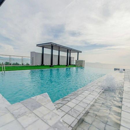 Panitar Haus Hotel Chonburi Eksteriør billede